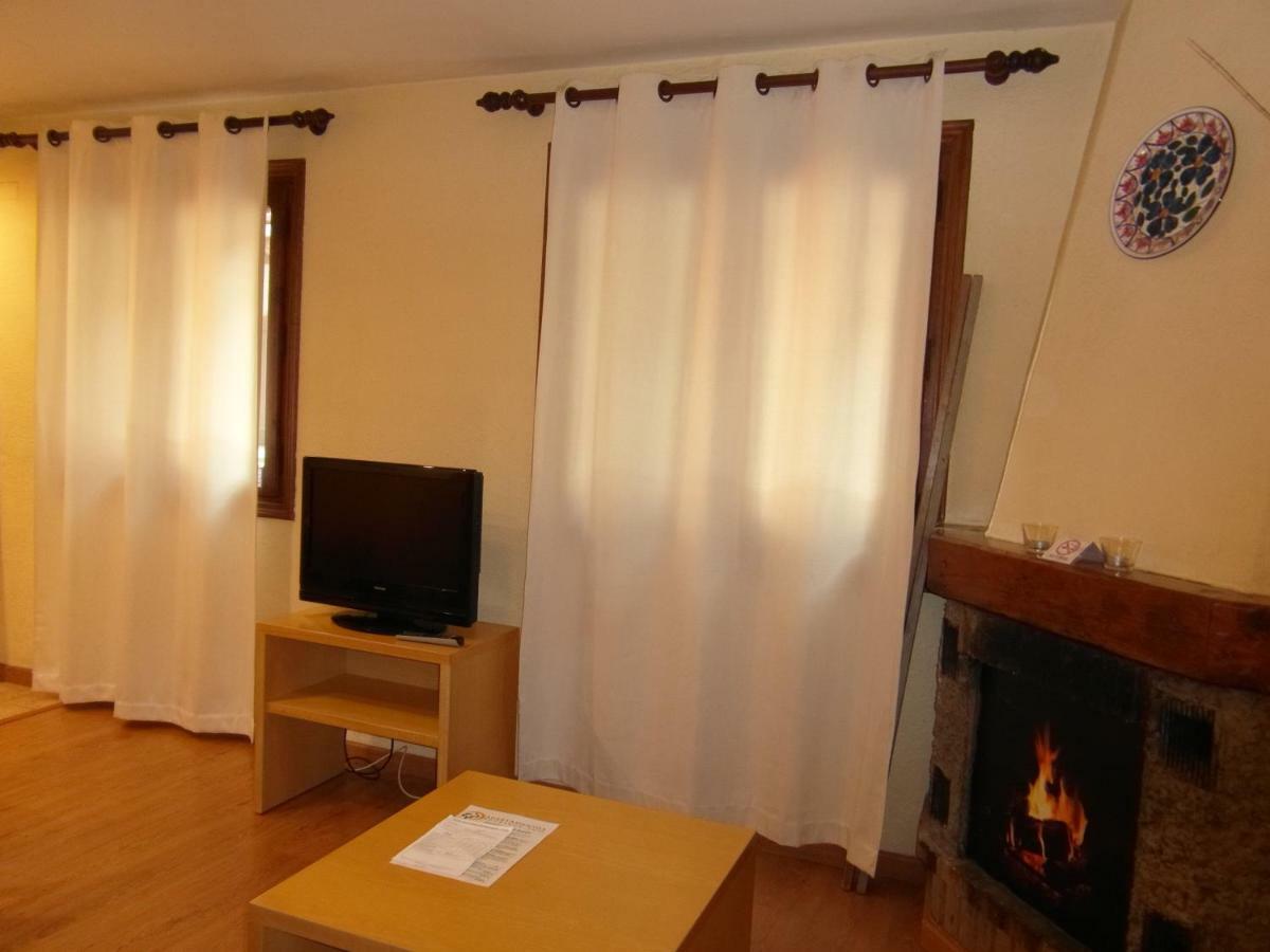 B06 - Mayor 22, 1º - Villmor Apartment Benasque Exterior photo