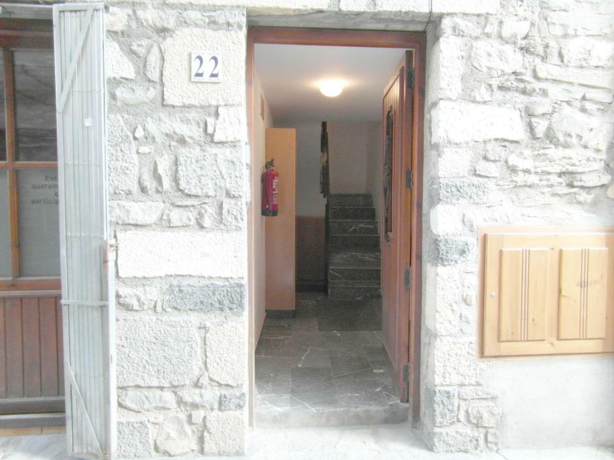 B06 - Mayor 22, 1º - Villmor Apartment Benasque Exterior photo